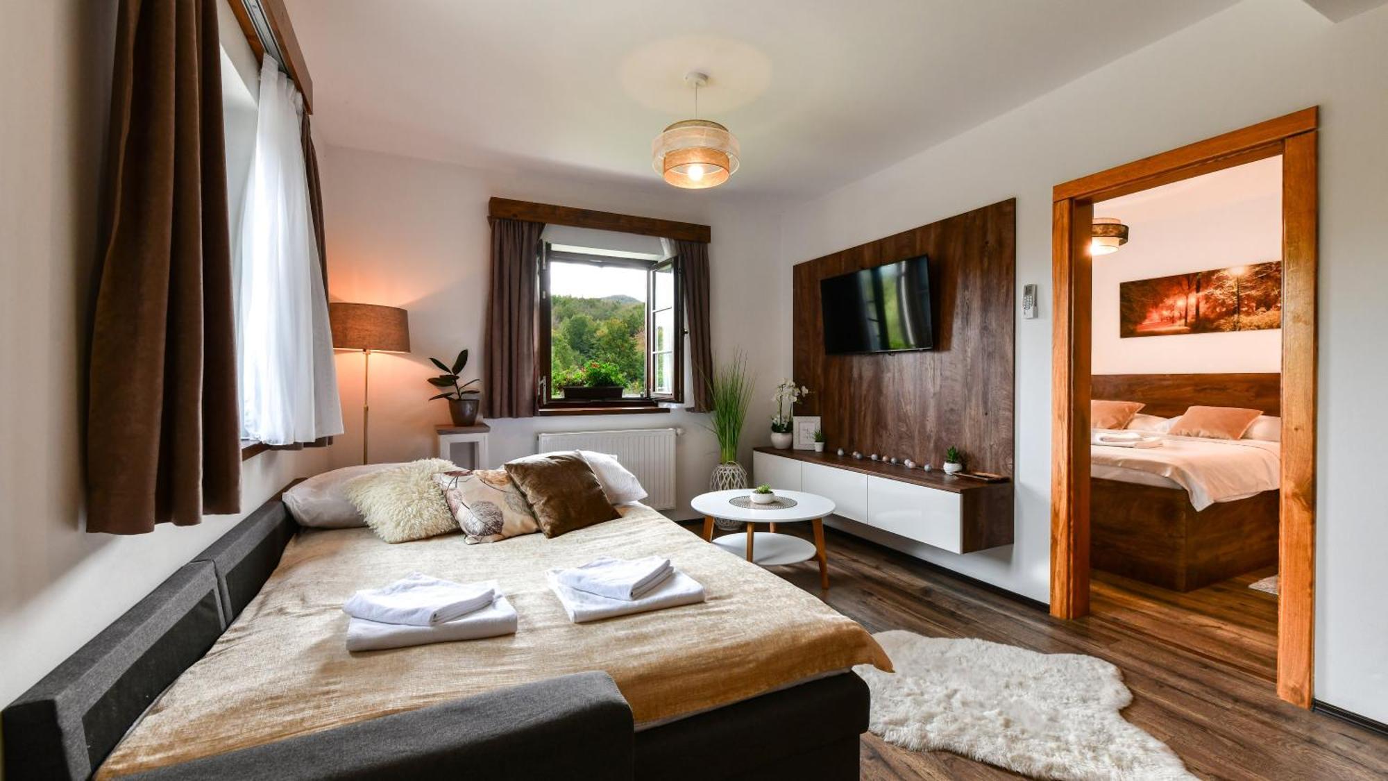 House Flora Hotel Rastovača Екстериор снимка
